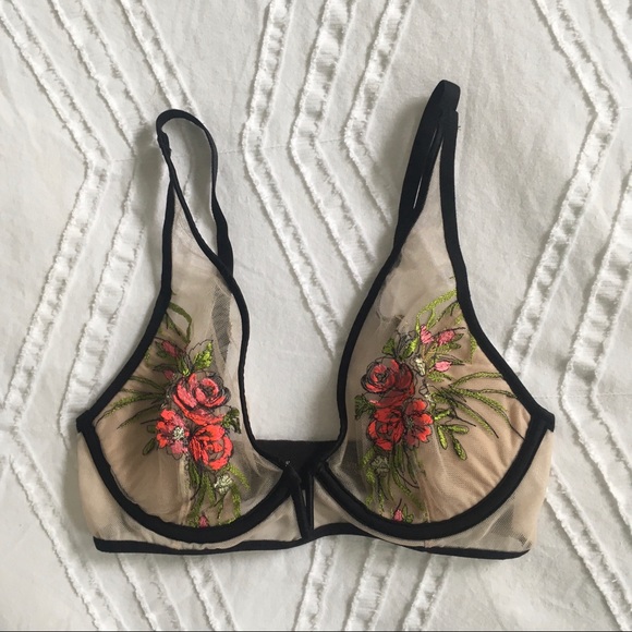 Victoria’s Secret Embroidered Rose Bralette - Picture 2 of 6